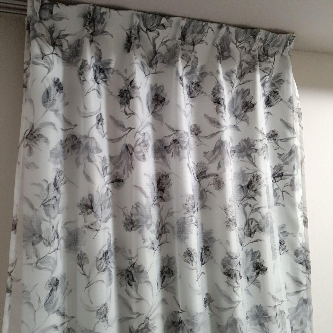 フランフランカーテン×3枚200×100と ニトリ遮光カーテン2枚200×100