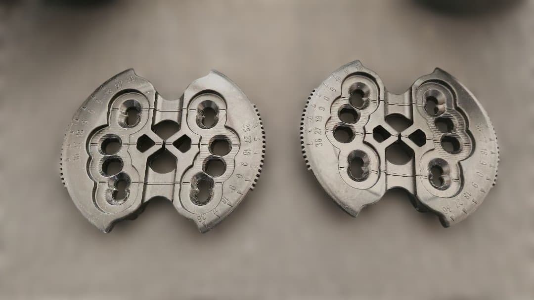 BURTONビィンディング SMALLS　KIDS サイズ　L