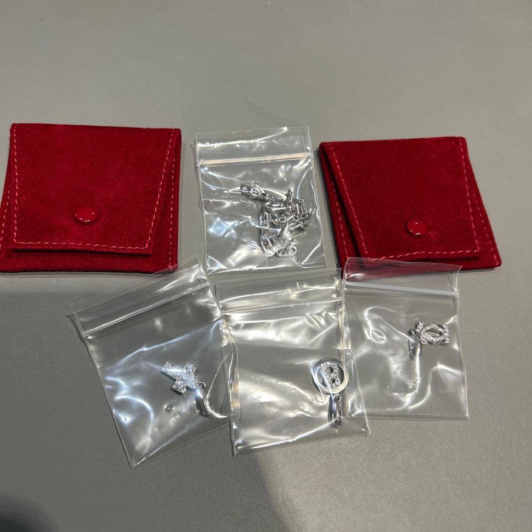 カルティエブレスレット　チャーム3点