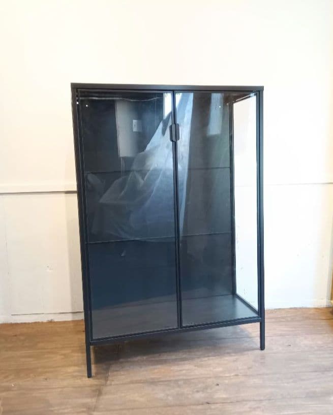 ディスプレイケース　棚無し　使用感有　高さ約１２０cm✕幅８１cm✕奥行３９cm