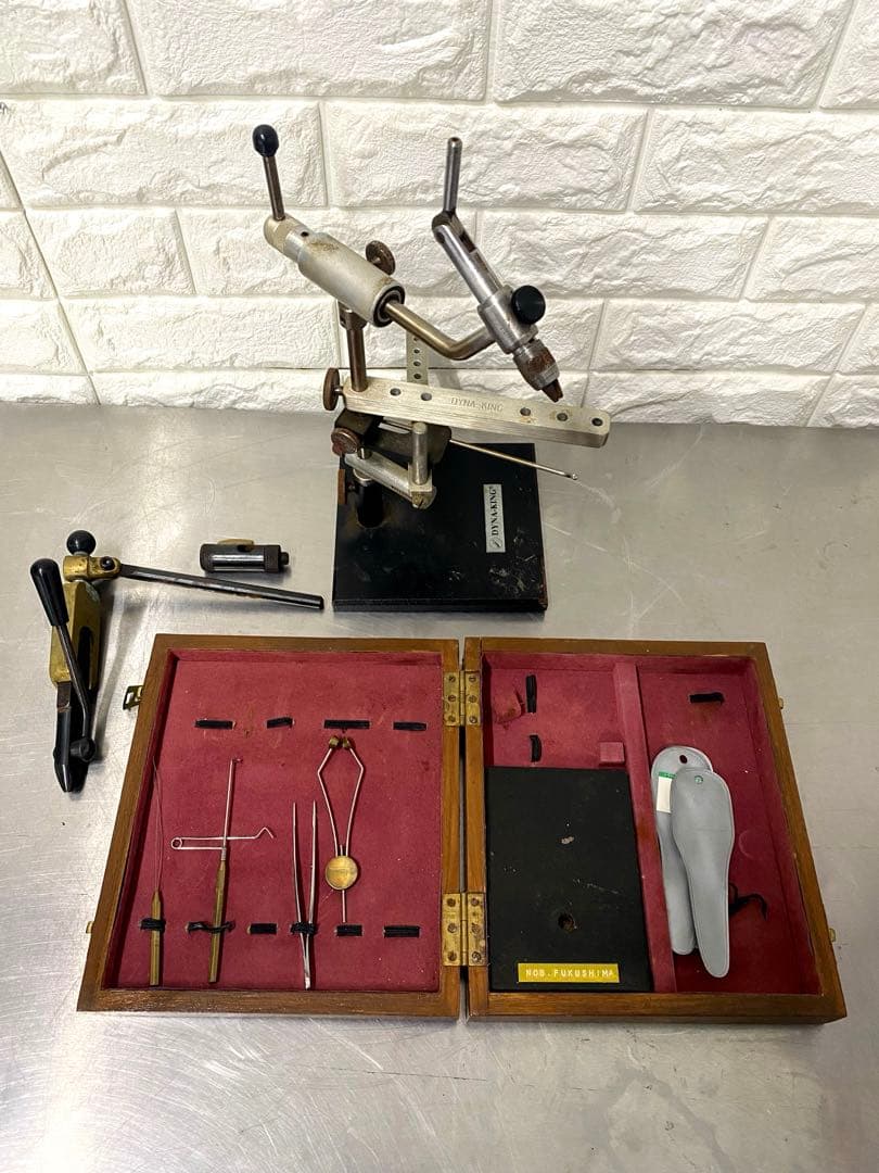 ダイナキング フライタイイングバイス　バラクーダ