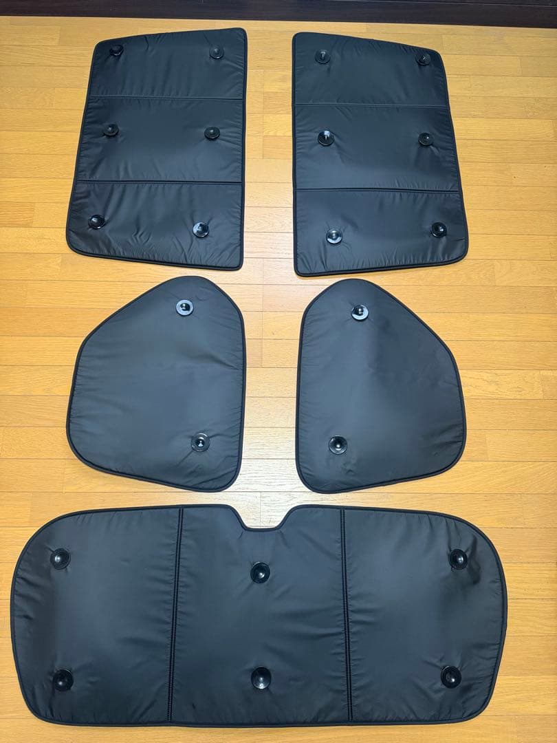 ランドクルーザープラド150系サンシェード全面