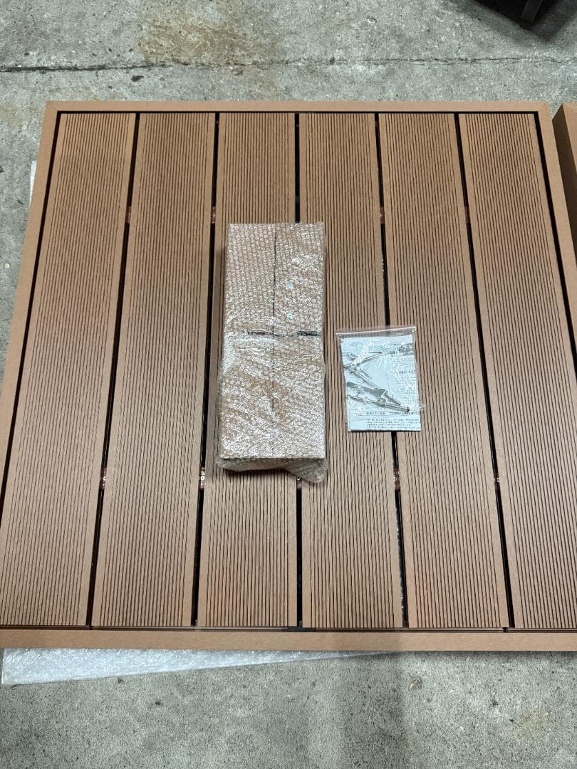 リビングアウト(Living Out) 人工木 ウッドデッキ 90×90cm