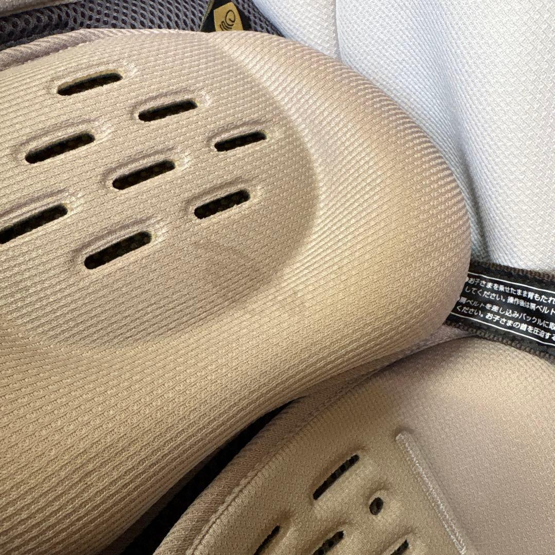 Combi スゴカルα4キャス compact エッグショックHT