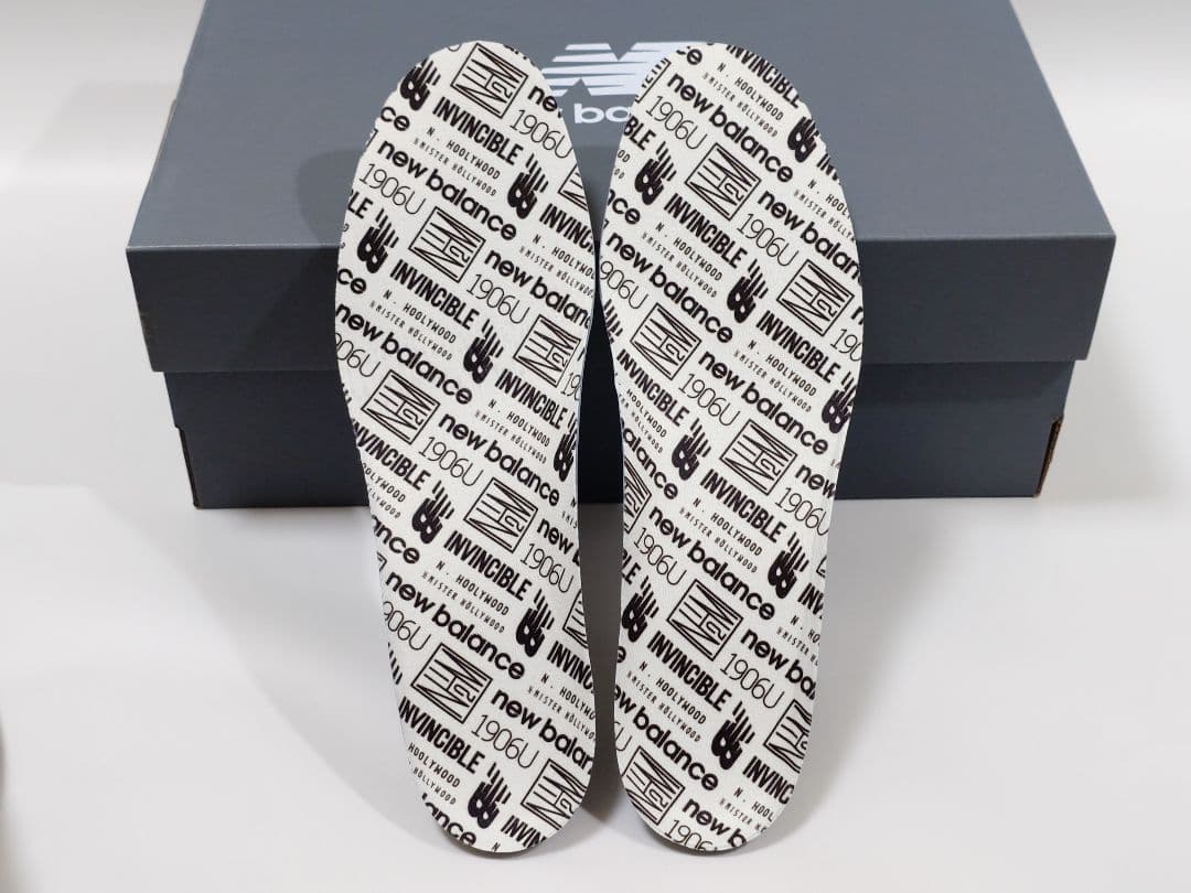 インヴィンシブル × エヌハリウッド × ニューバランス 1906U