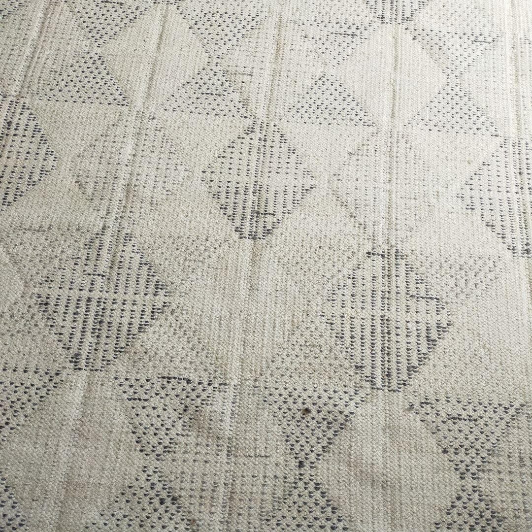 ウニコ　手編み ウールラグ　 北欧モダン シンプルデザイン　カーペット　絨毯