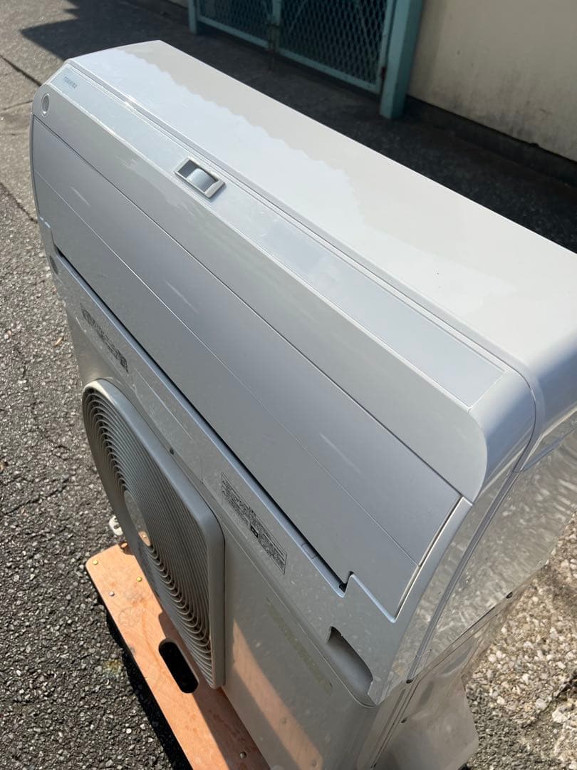 東芝 エアコン14畳 RAS-J401RT 2022製 1シーズン使用品 美品