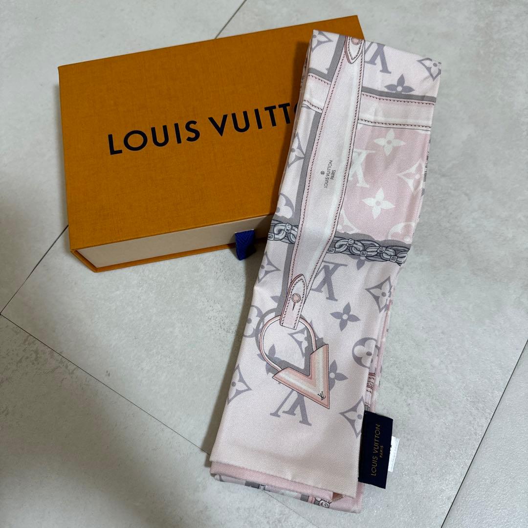 LOUIS VUITTON　ルイヴィトン　バンドー　モノグラム