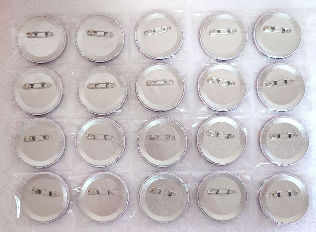 あんスタ 桜河こはく フィーチャー2 缶バッジ ②