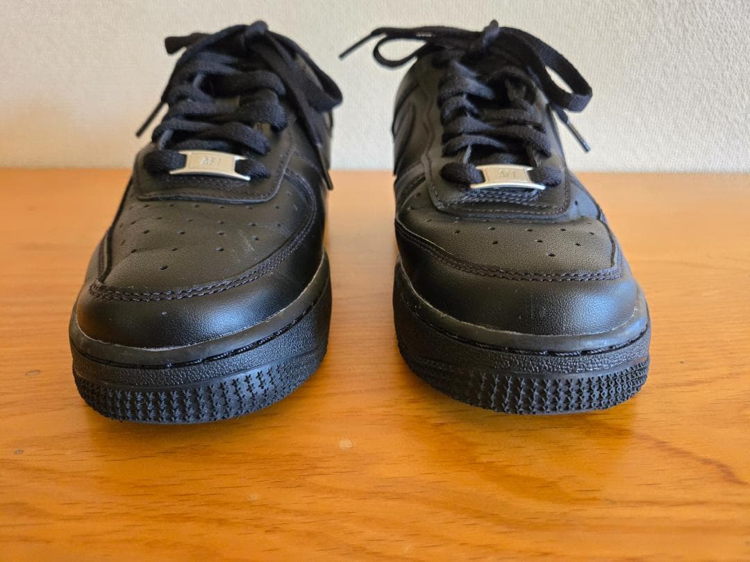 ナイキ エア フォース 1 '07 ウィメンズ 24.5cm