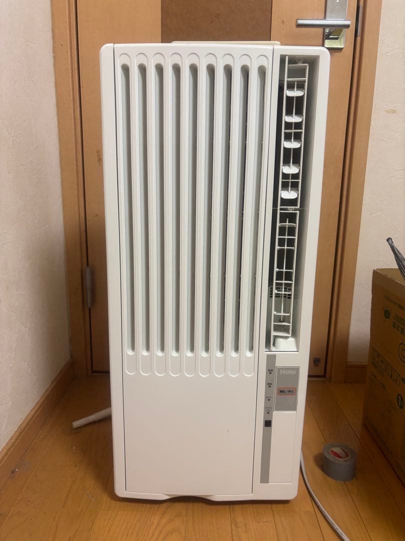 ハイアール窓枠エアコンJA-16T 2020年モデル