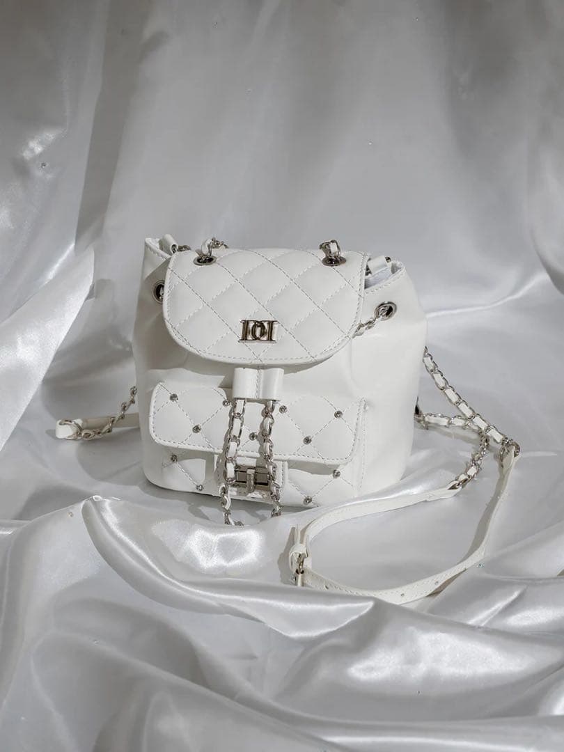 Darich キルティングビジューミニリュック WHT ダーリッチ