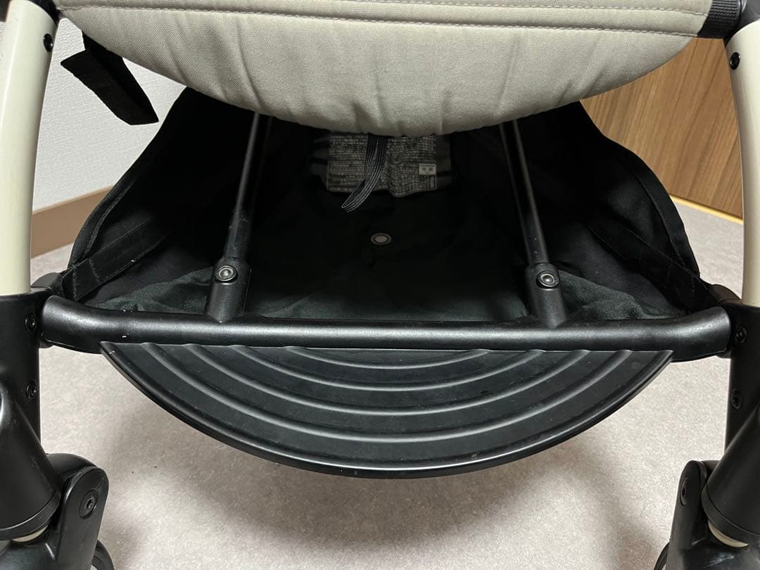 BABYZEN YOYO ベビーカー グレー x ブラック　ベビーゼン　ヨヨ