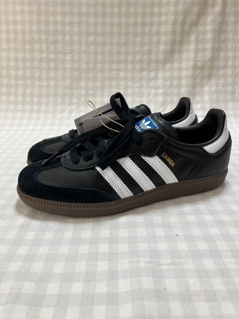 adidas サンバ BLACK 23.５cm 新品　試着のみ　箱あり