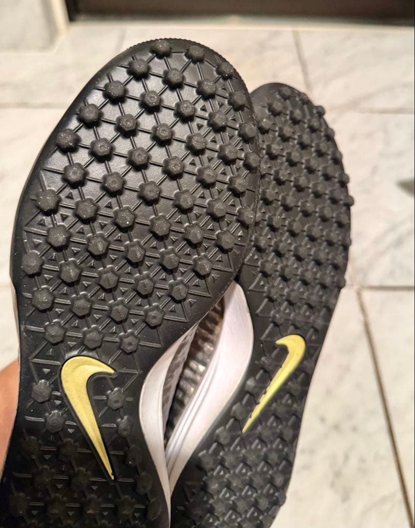 【onoox 】ナイキ マジスタ X プロキシモ TF 25.5cm