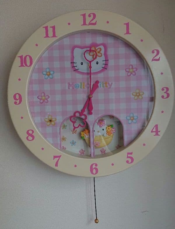 Hello Kitty 掛時計 ピンク チェック柄　カオハナ　振り子時計　稼働品