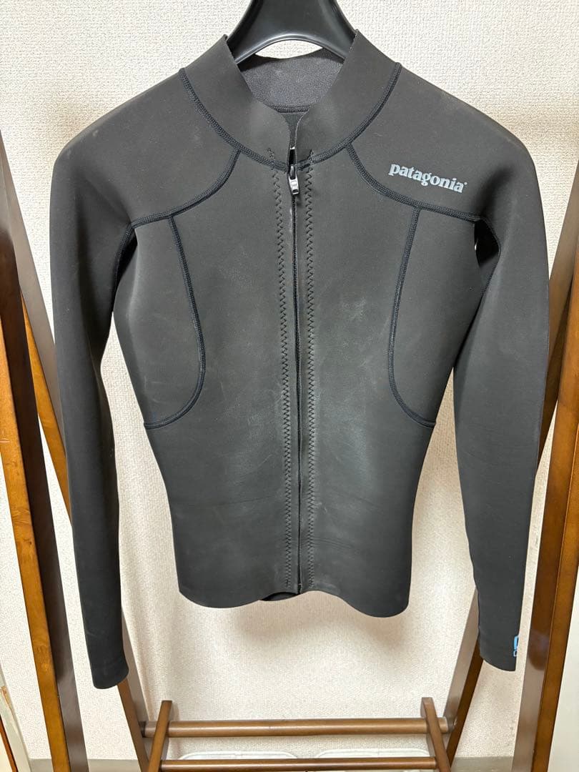 【パタゴニア】 フロントジップ　タッパー　Sサイズ