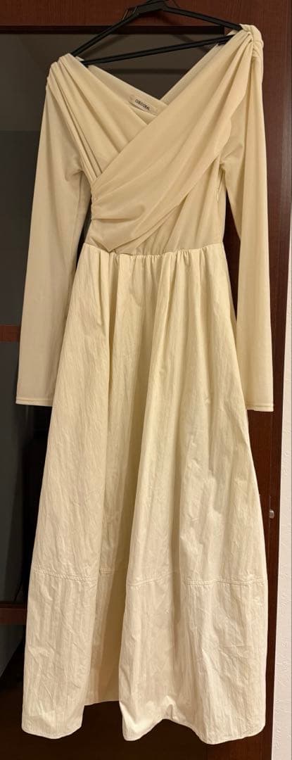 【即日発送】COCO DEAL ベロアドッキングワンピース アイボリーM