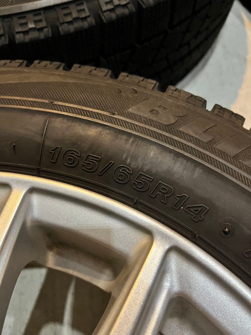 VRXブリヂストン スタッドレスタイヤ 165/65R14 4本セット
