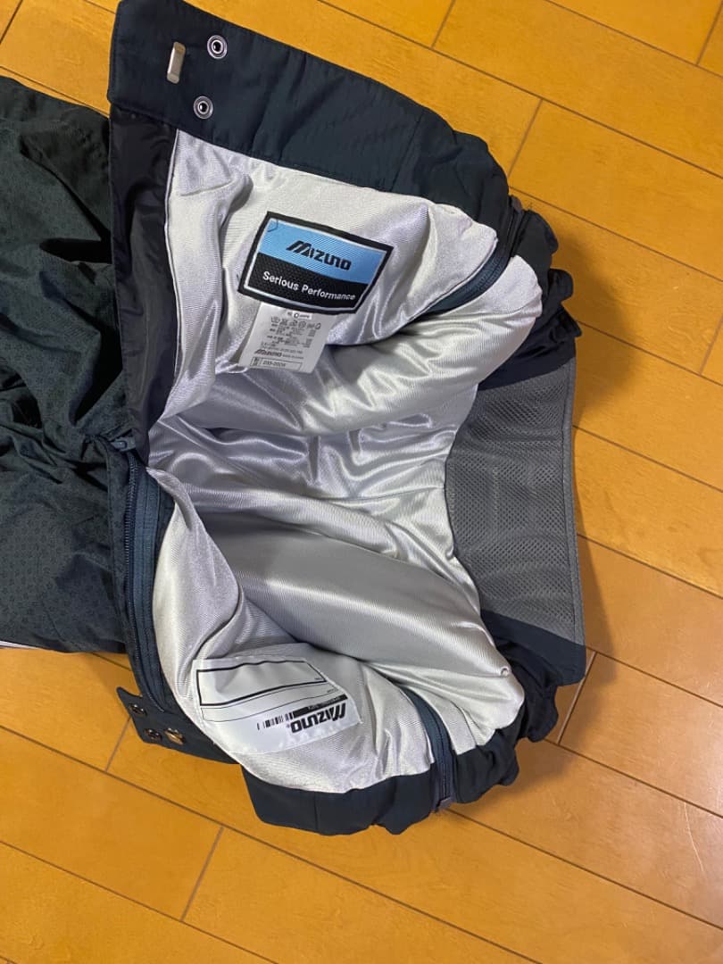ミズノ　ブレスサーモ　スキーウエア　上下セット　Oサイズ　スバル日本代表　美中古