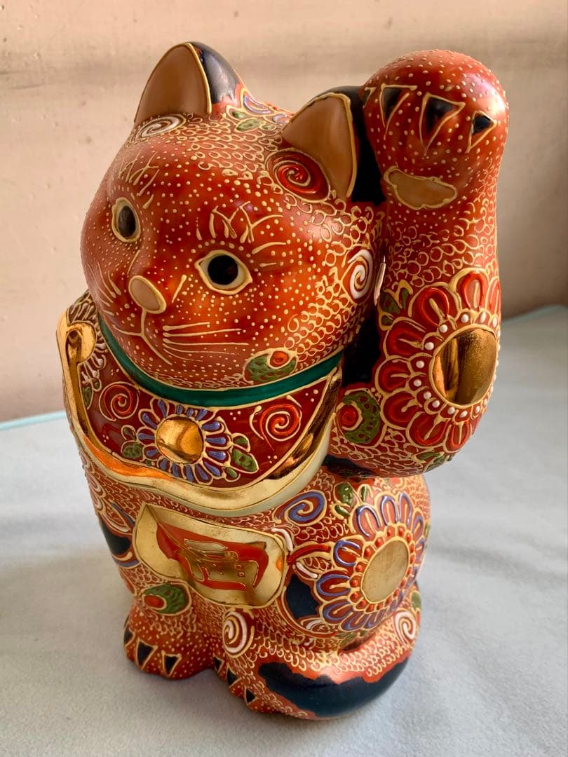 ☆【縁起物】九谷焼・招き猫・陶器製・日本製 Lucky Cat