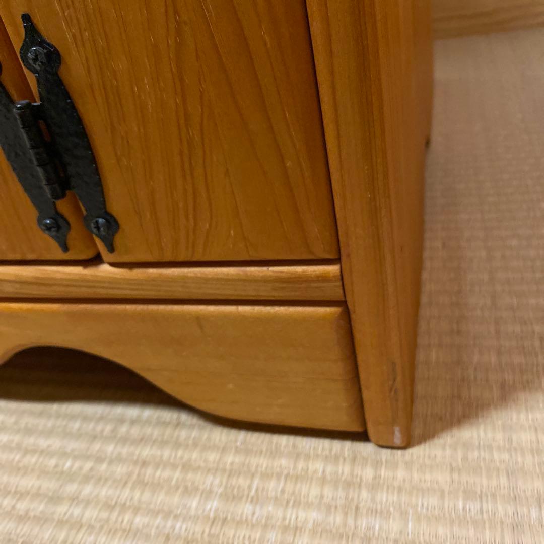 ハンドメイド　カントリー家具　テレビ台　ハートくり抜き