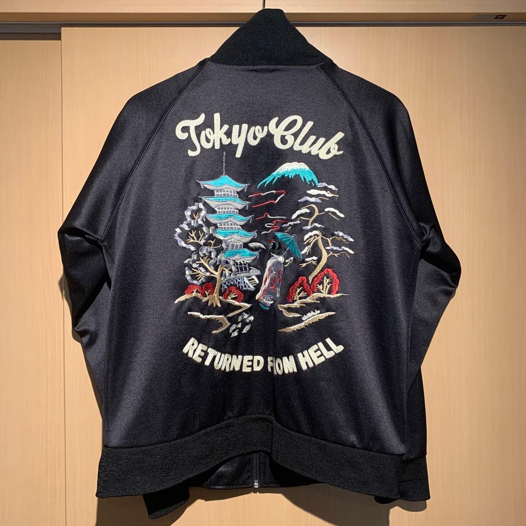 “Tokyo Club Japan “スカ　トラックジャケット