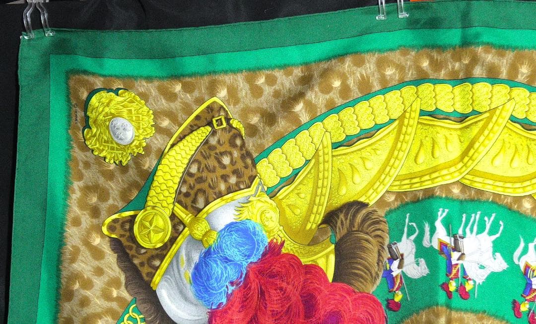 美品　HERMES エルメス　大判スカーフ　カレ90　 D272