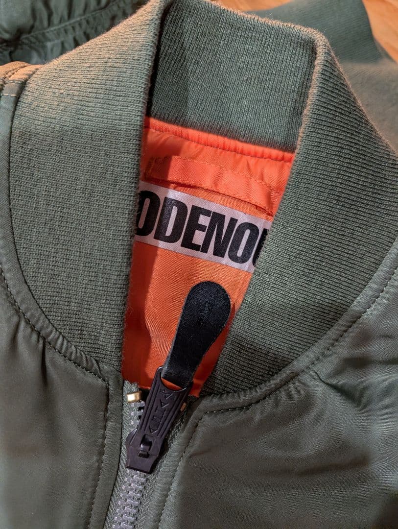 本日限定【最終値下げ】貴重XL 貴重サイズ！グッドイナフ白袖ニット