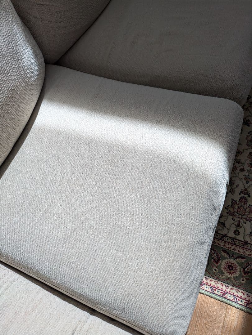 定価28万　シャルドネ　ソファ①