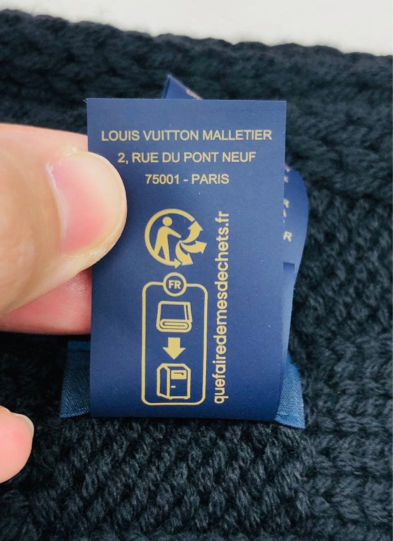 未使用！ LOUIS VUITTON ルイヴィトン ウール マフラー ブラック