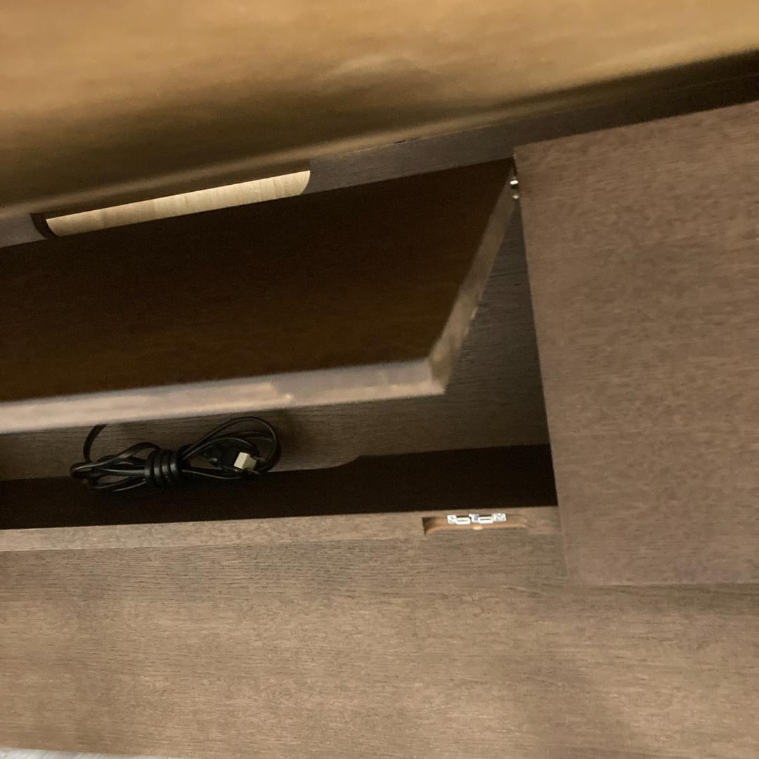 【カリモク】デスク オフィステーブル 　パソコンデスク　書斎 机　国産