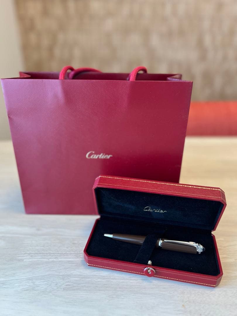 【新品・未使用】R DE CARTIER PEN R ドゥ カルティエ ペン