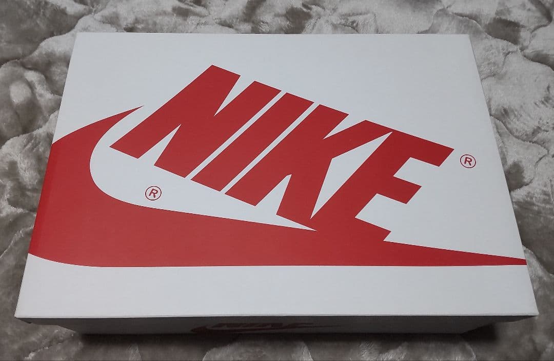 【美品】 NIKE エアジョーダン1 ハイ OG ヘリテージ