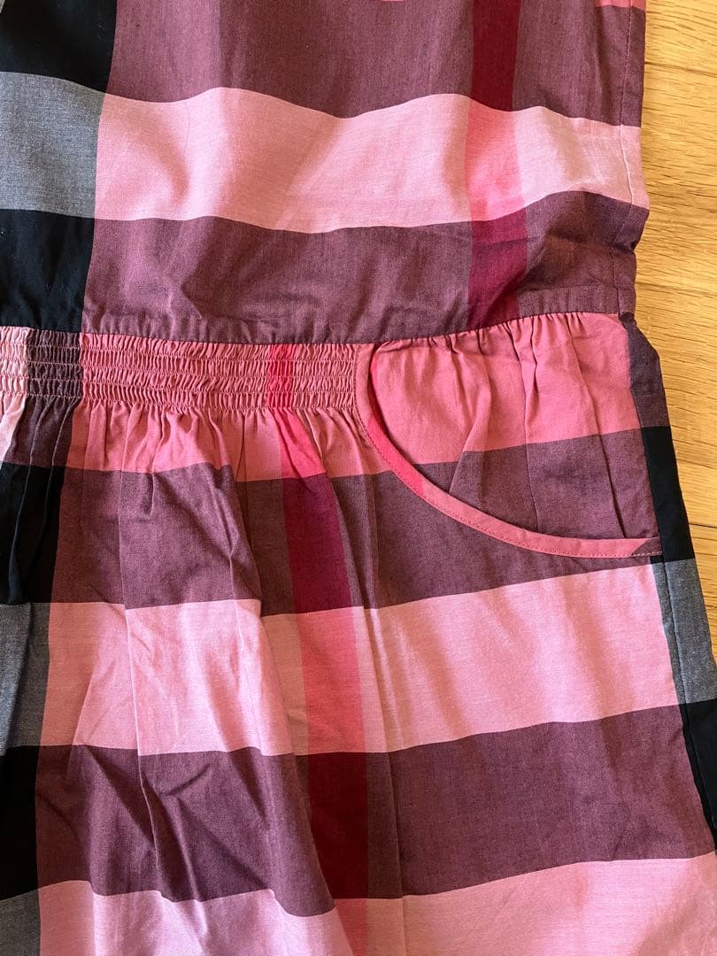 新品BURBERRY チェック柄 半袖ワンピース