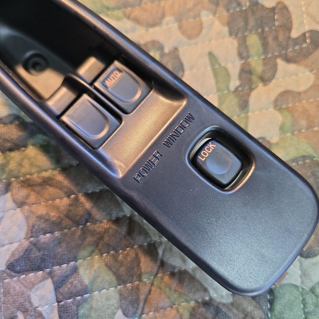 パワーウィンドウスイッチ ブラック　いすゞ　ギガ用運転席スイッチ