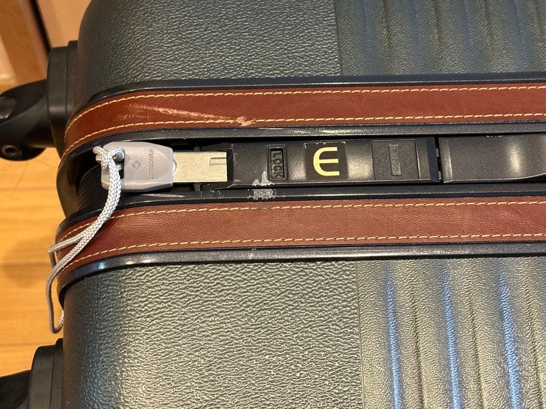 ★Samsoniteスーツケース型キャリーカート お洒落 美品