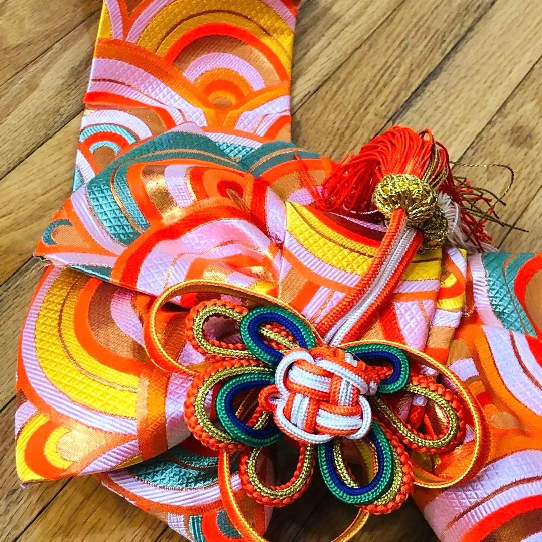 七五三 七歳‼️人気赤地に蝶々花々金彩金箔煌びやか‼️便利で人気❤️完全フルセット‼️赤