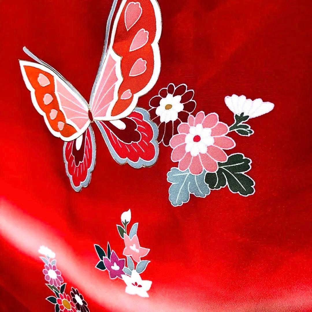 七五三 七歳‼️人気赤地に蝶々花々金彩金箔煌びやか‼️便利で人気❤️完全フルセット‼️赤