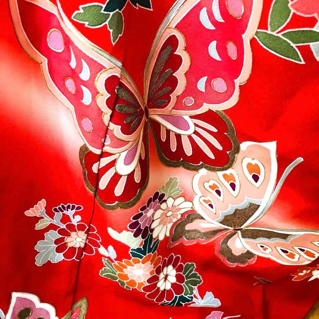 七五三 七歳‼️人気赤地に蝶々花々金彩金箔煌びやか‼️便利で人気❤️完全フルセット‼️赤