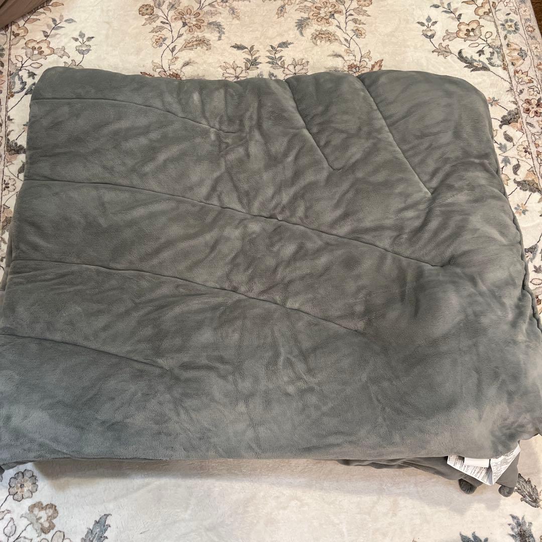 ニトリ　カバー無しでつかえる温度調整　グレー セミダブル掛け布団