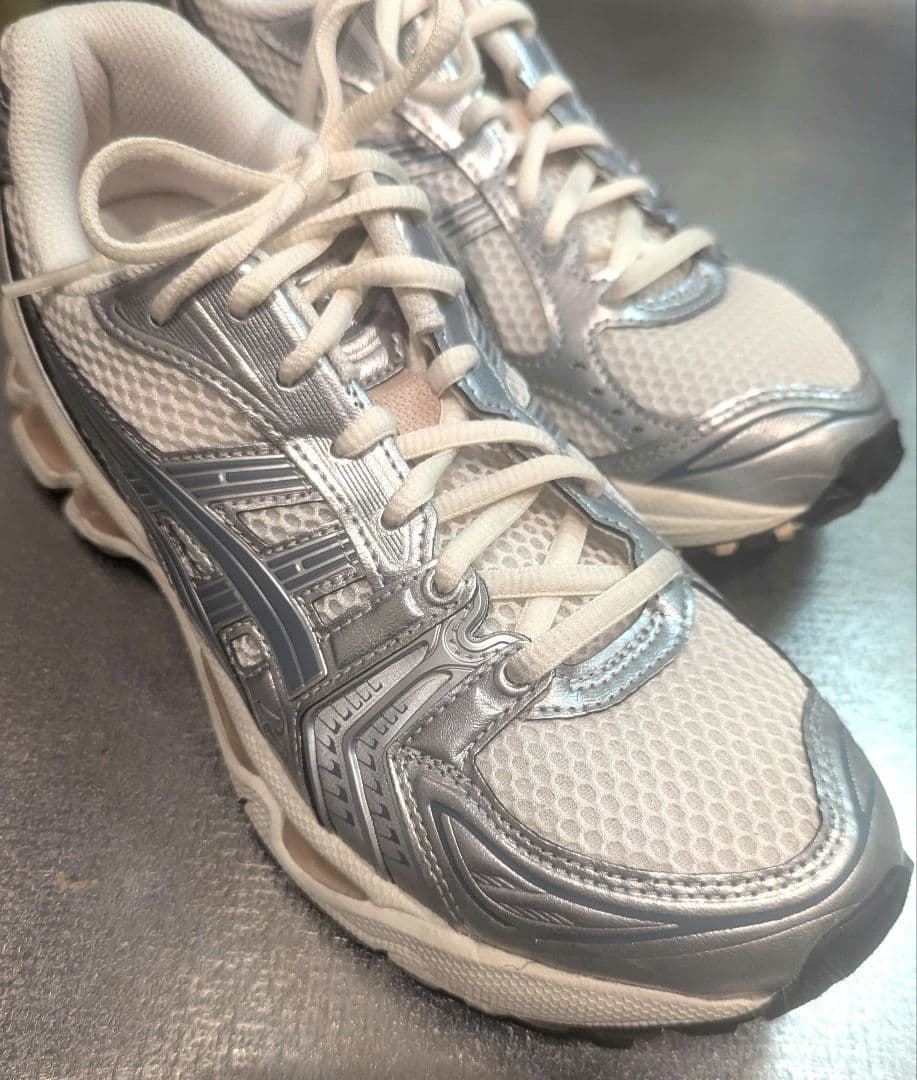 靴 asics GEL-KAYANO14 CRM 24.5cm
