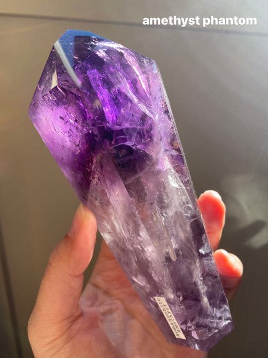 高品質 ブラジルバイーア州産 バイカラーアメジスト 天然石 原石 642g