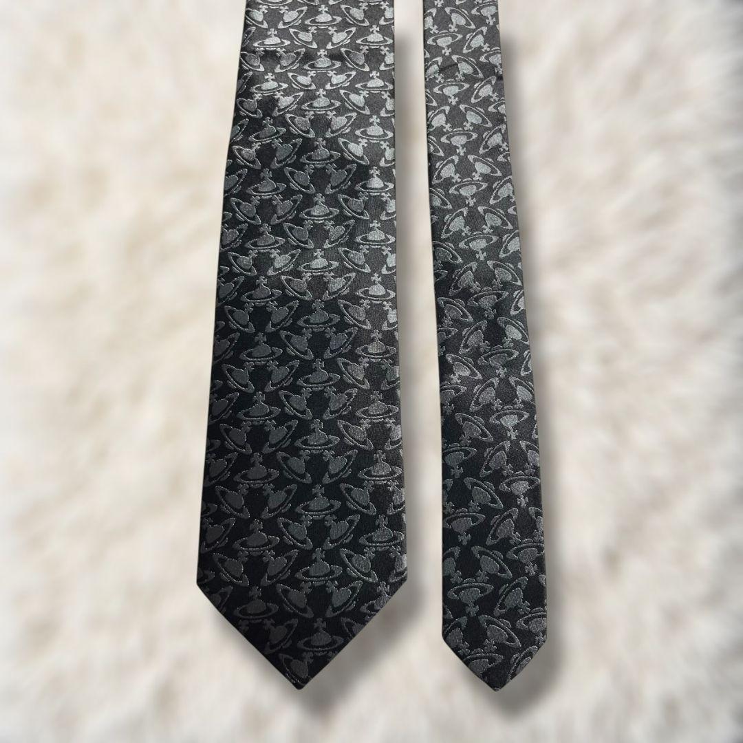 【新品✨】ヴィヴィアンウエストウッド 総オーブ柄 シルバー ブラック ジャガード