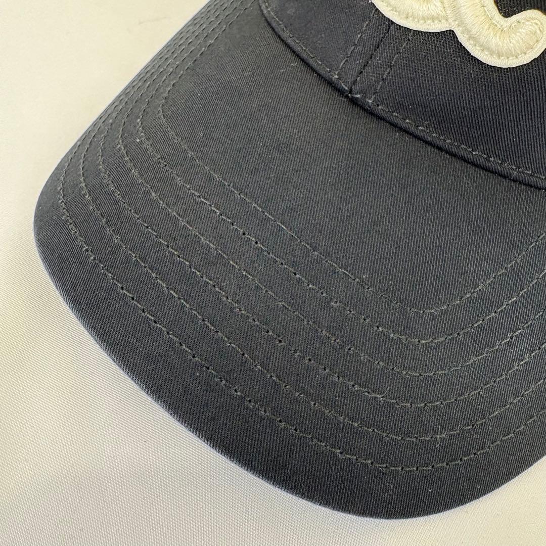 美品 CELINE セリーヌ トリオンフ キャップ 帽子 ベースボールキャップ