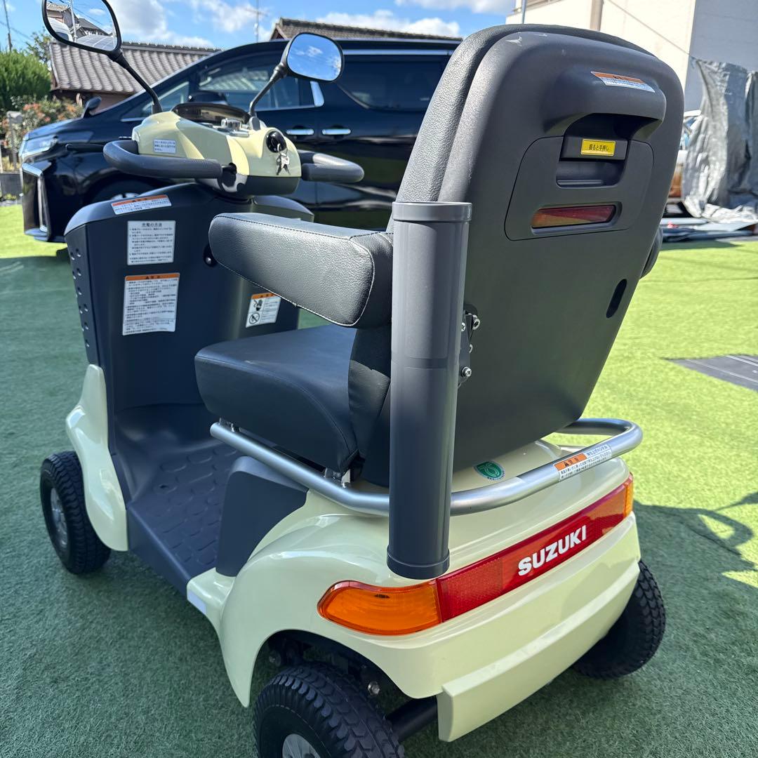 【綺麗なボディー】セニアカー　電動カート　ET4D9 管理番号9