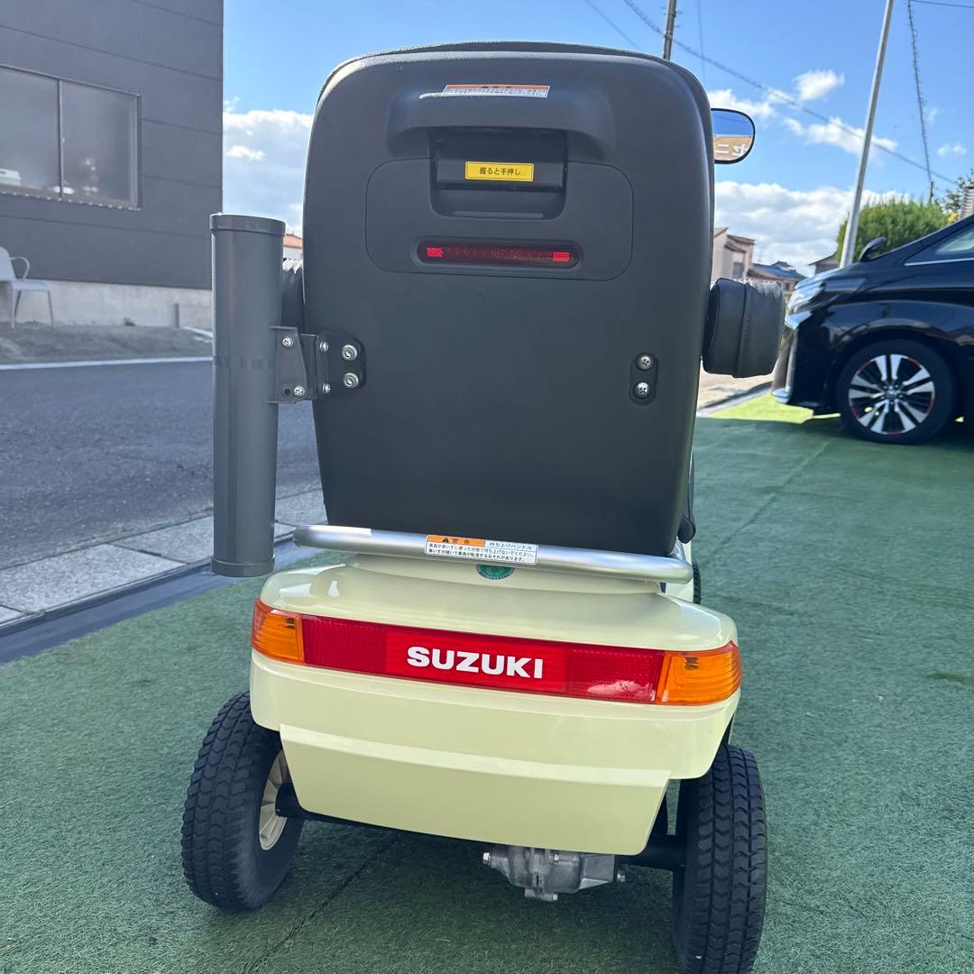【綺麗なボディー】セニアカー　電動カート　ET4D9 管理番号9