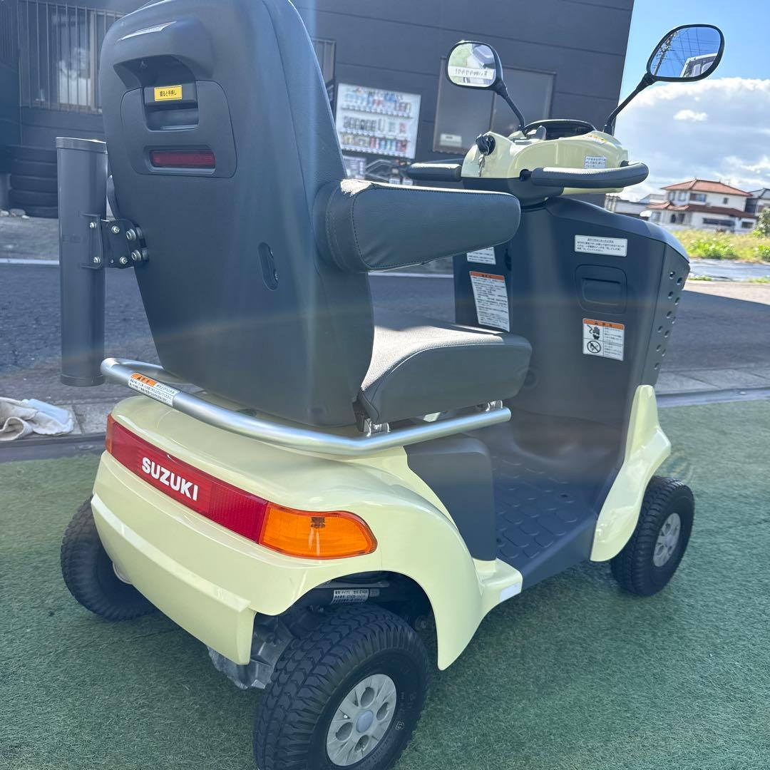 【綺麗なボディー】セニアカー　電動カート　ET4D9 管理番号9