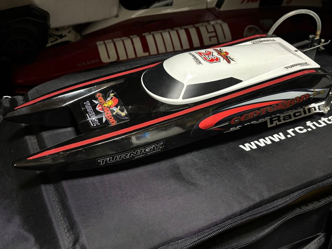 TURNIGY ラジコンボート　カタマラン　ブラシレス