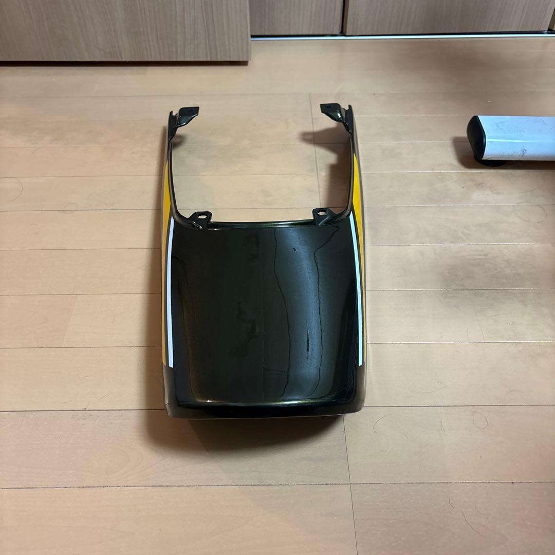 Z900RS ロングテールカウル　タイガーカラー